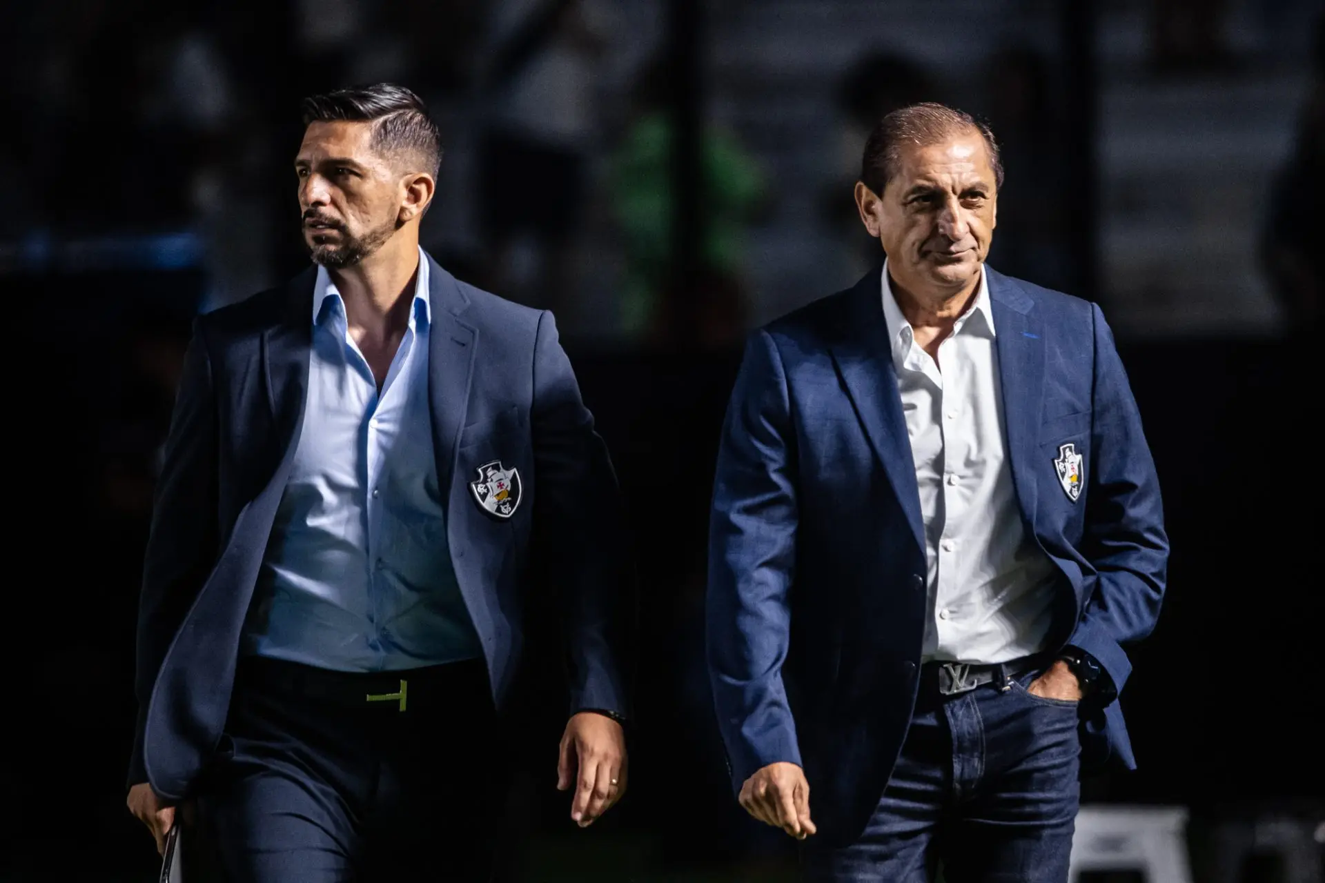 Vasco perde na FIFA e terá que pagar valor milionário aos Díaz Vasco perde na FIFA e terá que pagar valor milionário aos Díaz