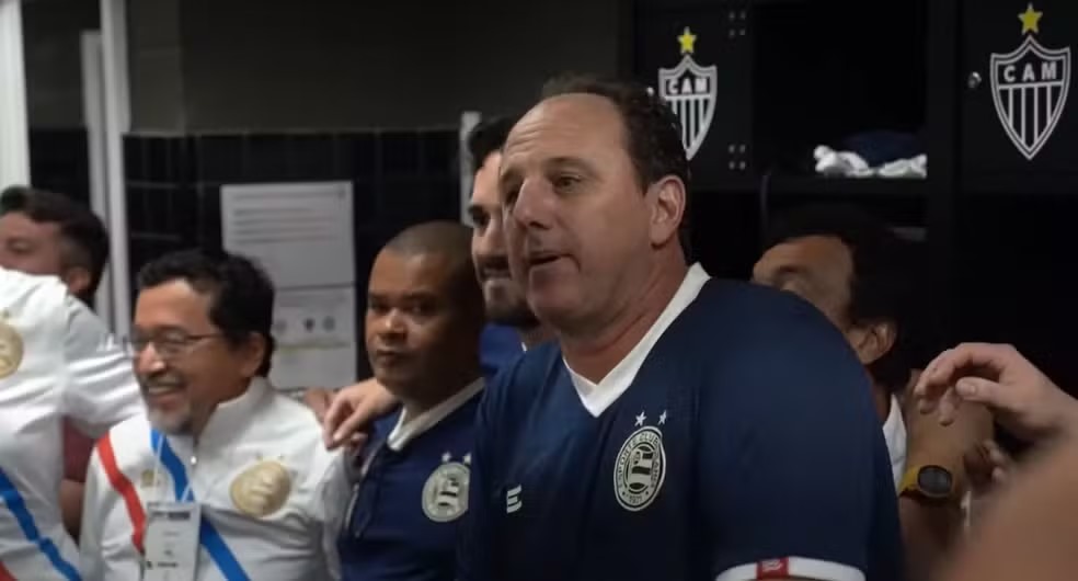 Rogério Ceni em vídeo de bastidores do Bahia — Foto: Reprodução / TV Bahêa