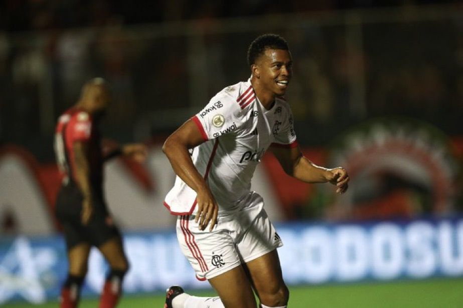 Carlinhos na vitória do Flamengo