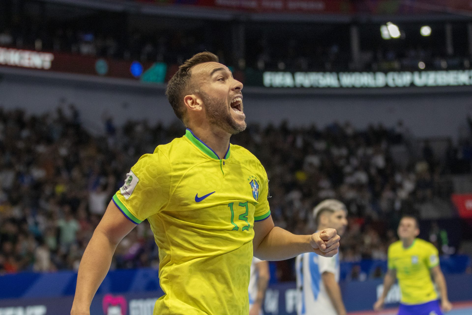 Brasil vence a Argentina e se torna hexacampeão mundial de futsal