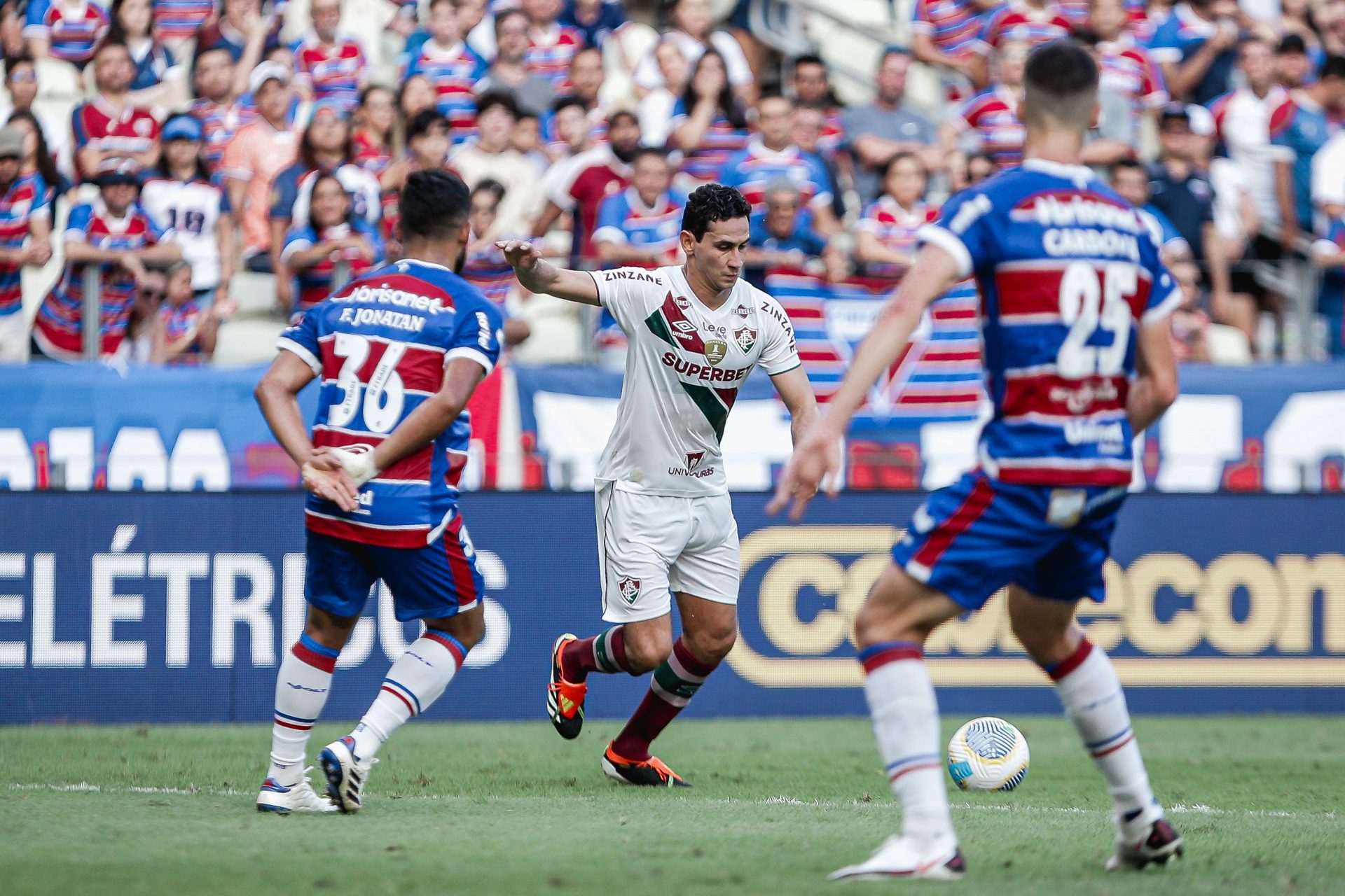 Fortaleza x Fluminense, pelo primeiro turno do Brasileiro