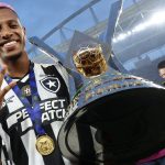 Tchê Tchê, meio campista do Botafogo (Vítor Silva)