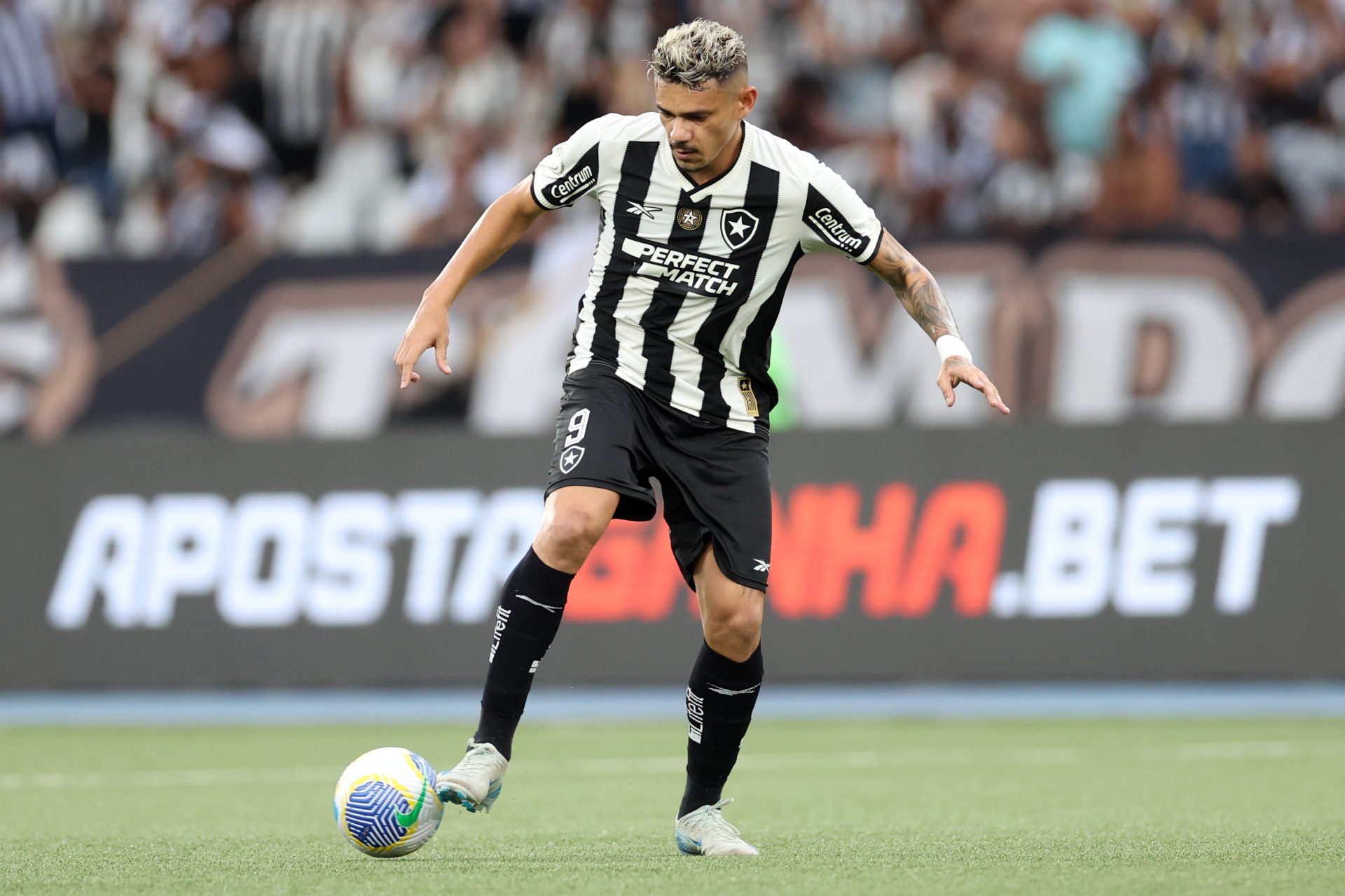 Tiquinho Soares, atacante do Botafogo (Vítor Silva)