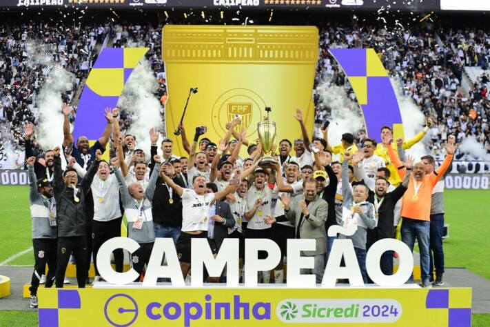 Corinthians comemora sua décima primeira conquista da Copinha