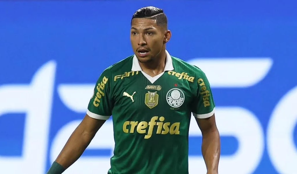 Rony em ação pelo Palmeiras