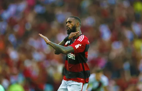 Gerson, meio campista do Flamengo (André Durão/Globo Esporte)