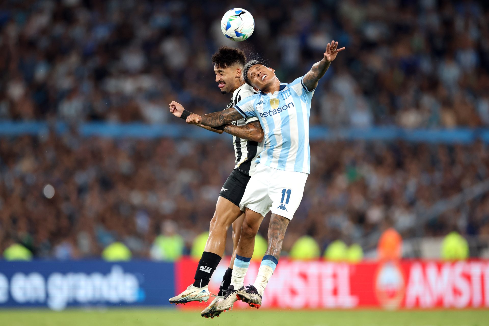 Botafogo e Racing (Foto: Vítor Silva)