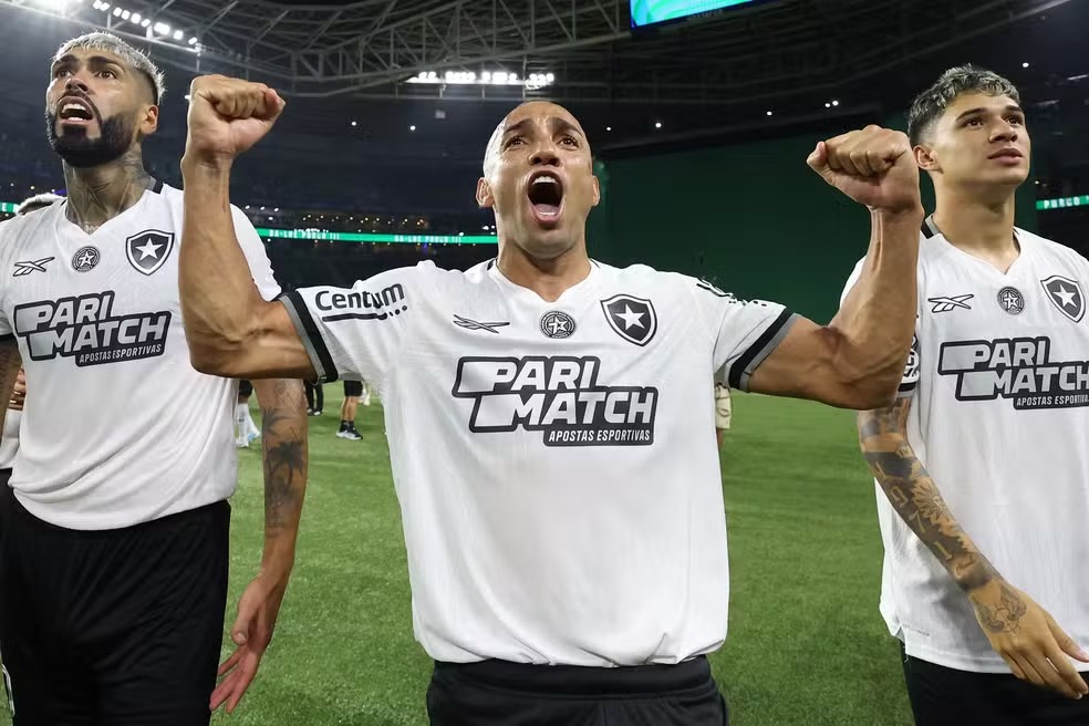 Fernando Marçal, lateral do Botafogo (Foto: Vítor Silva/Botafogo)