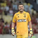 Júlio César, ex-goleiro do Flamengo, quando ainda atuava profissionalmente (Reprodução)