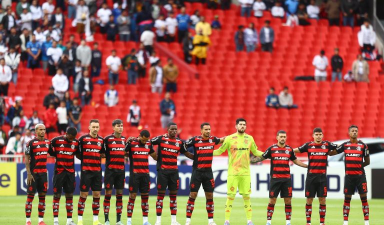 Em jogo morno, Flamengo fica no zero a zero com a LDU