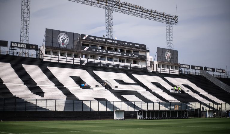 Vasco enfrenta Fortaleza querendo encerrar jejum de vitórias Vasco enfrenta Fortaleza querendo encerrar jejum de vitórias
