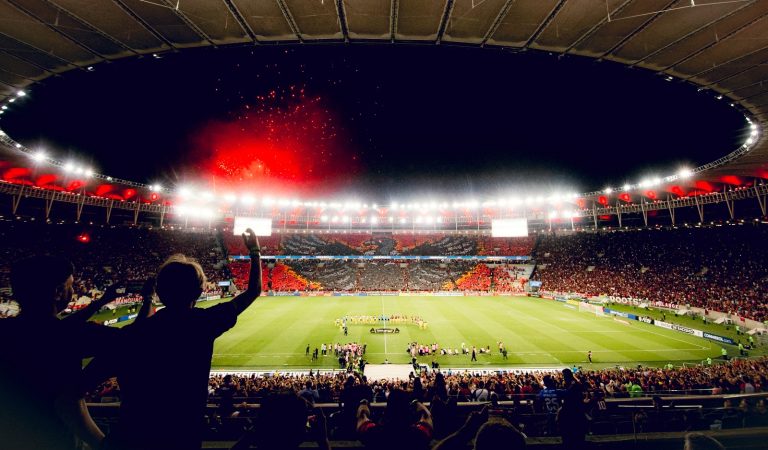 Flamengo vence a LDU e depende apenas de si para avançar às oitavas da Libertadores
