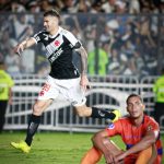 Pablo Vegetti comemora seu gol no confronto entre Vasco e Puerto Cabello (Foto: Matheus Lima/Vasco)
