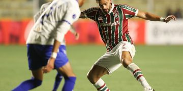 Renato Augusto, do Fluminense, em partida contra o GV San José. Foto: Marcelo Gonçalves/FFC.
