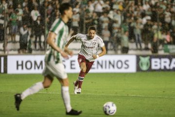 Renato Augusto durante sua ultima partida pelo Fluminense (foto: Lucas Merçon/Fluminense)