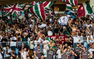 Torcida do Fluminense no Maracanã. Foto: Rafael Arantes.