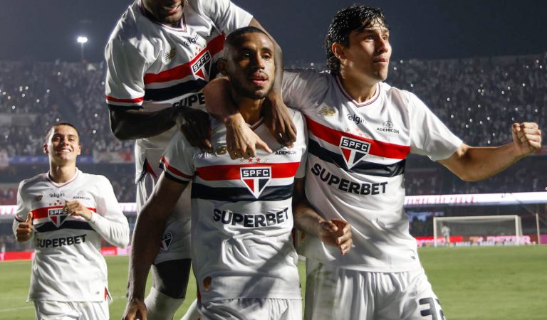 São Paulo vence o Grêmio de virada no Brasileirão