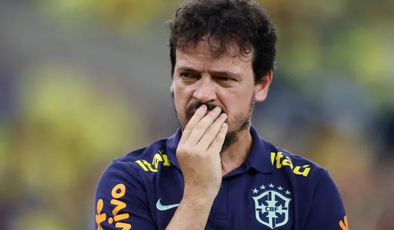 Vasco aumenta valores e avança por Fernando Diniz