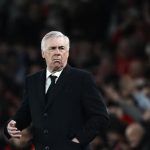 Carlo Ancelotti, anunciado pela CBF, durante a derrota do Real Madrid para o Arsenal, pela Champions League (Foto: Reuters)