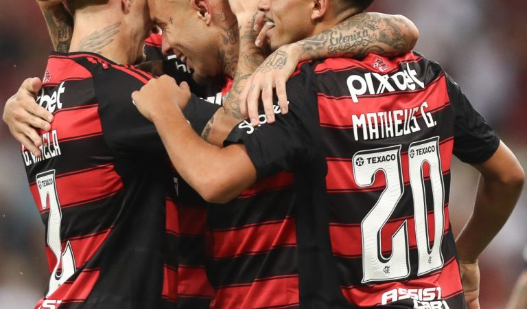 Flamengo vence com tranquilidade e avança às oitavas da Copa do Brasil
