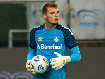 Gabriel Grando, goleiro do Grêmio, interessa ao Palmeiras. Foto: IMAGO.