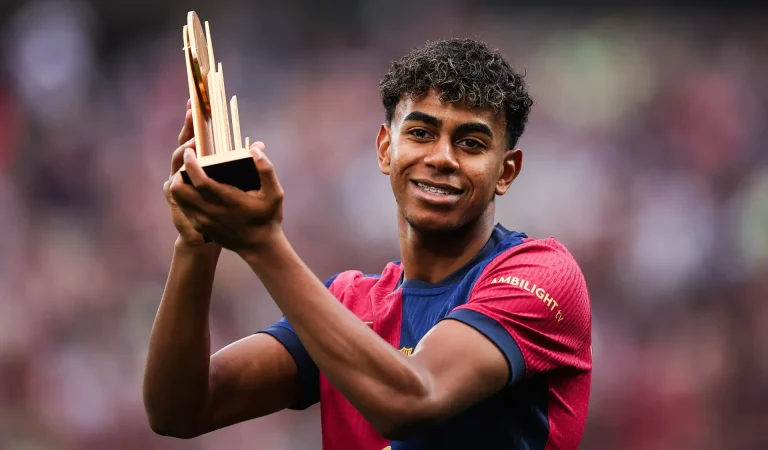 Barcelona anuncia renovação de Lamine Yamal até junho de 2031