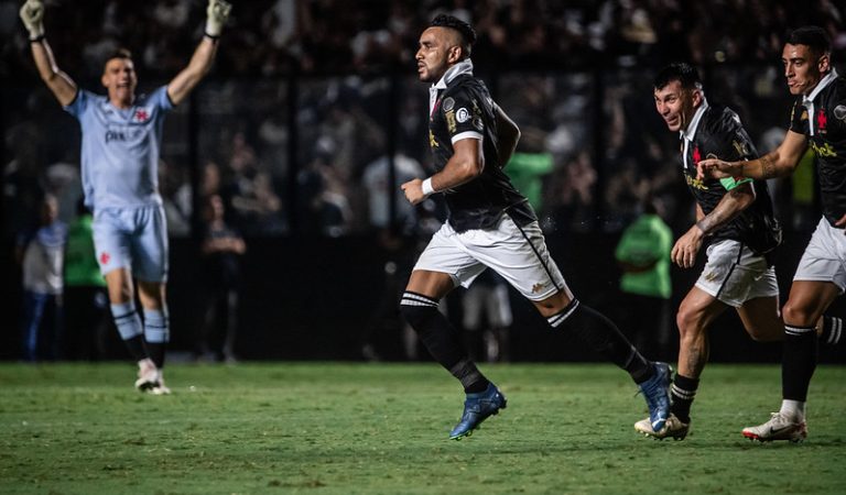 Payet não é mais jogador do Vasco
