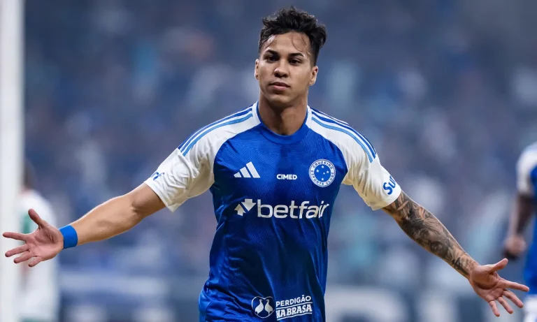 Kaio Jorge tem contrato com o Cruzeiro até dezembro de 2029 | Foto: Gustavo Aleixo -Cruzeiro