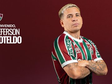 Soteldo com a camisa do Fluminense