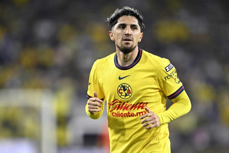 Diego Valdés tem acerto encaminhado com Fortaleza | Foto: Orlando Ramirez - Getty Images