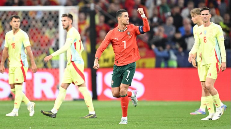 Cristiano Ronaldo comemora gol por Portugal contra a Espanha. Foto: IMAGO.
