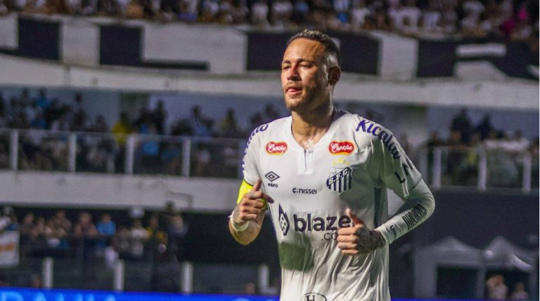 Neymar, craque que foi especulado como alvo do Fenerbahçe para a próxima temporada. Foto: IMAGO.