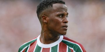 Jhon Arias durante confronto contra o Chelsea, pela Copa do Mundo de Clubes