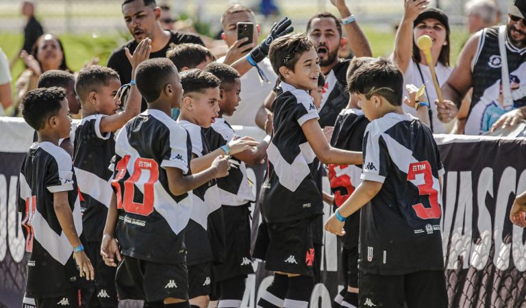 IberCup estreia com goleada do Vasco sobre o Real Madrid IberCup estreia com goleada do Vasco sobre o Real Madrid
