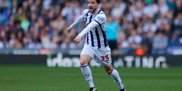 Mikey durante jogo do West Bromwich | Foto: Malcolm Couzens - WBA/West Bromwich Albion FC | Getty Images