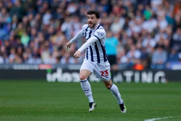 Mikey durante jogo do West Bromwich | Foto: Malcolm Couzens - WBA/West Bromwich Albion FC | Getty Images