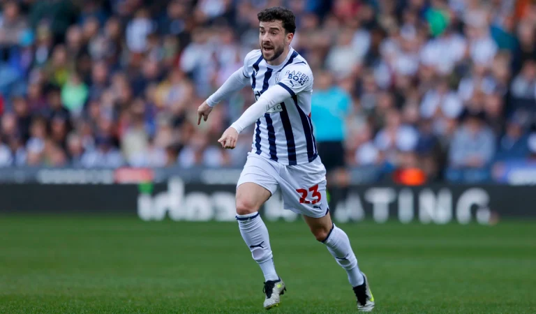 Flamengo desiste de contratar Mikey Johnston, do West Bromwich