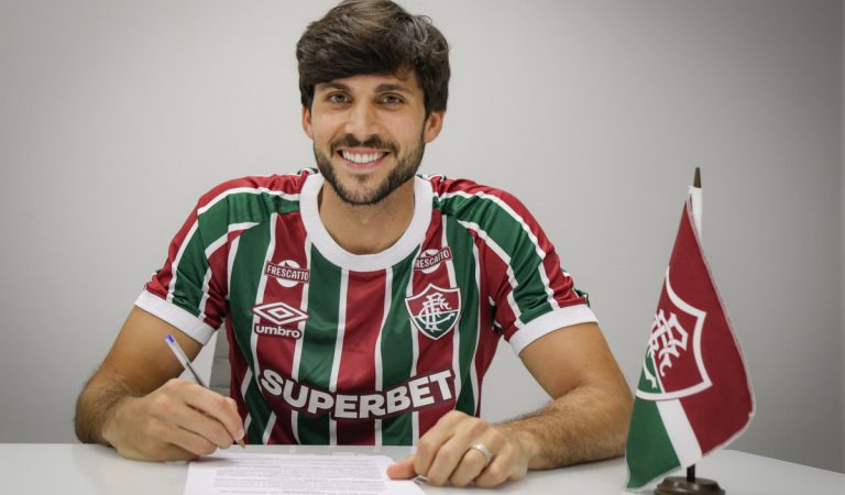 Fluminense fecha com Igor Rabello e reforça a zaga até 2027 Fluminense fecha com Igor Rabello e reforça a zaga até 2027