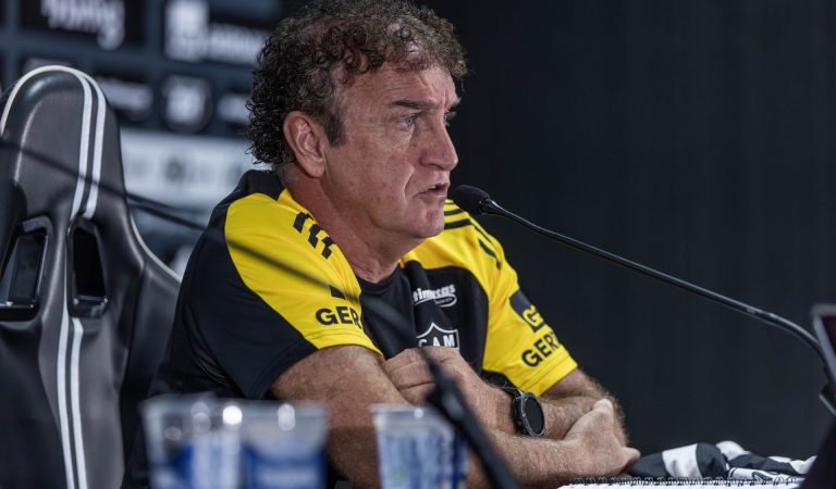 Após derrota em clássico, Atlético-MG anuncia demissão Cuca