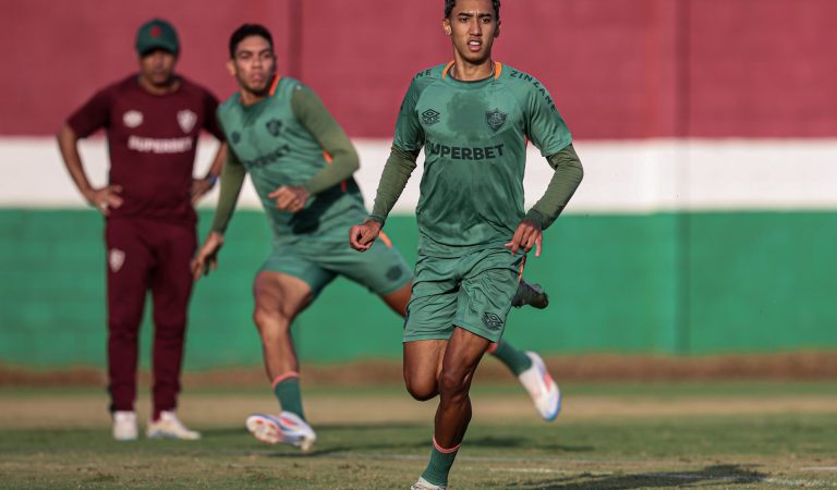 Fluminense encaminha venda de Isaque ao Shakhtar Donetsk