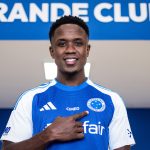 Sinisterra chega por empréstimo e vestirá a camisa 17 pelo clube | Foto: Gustavo Aleixo - Cruzeiro