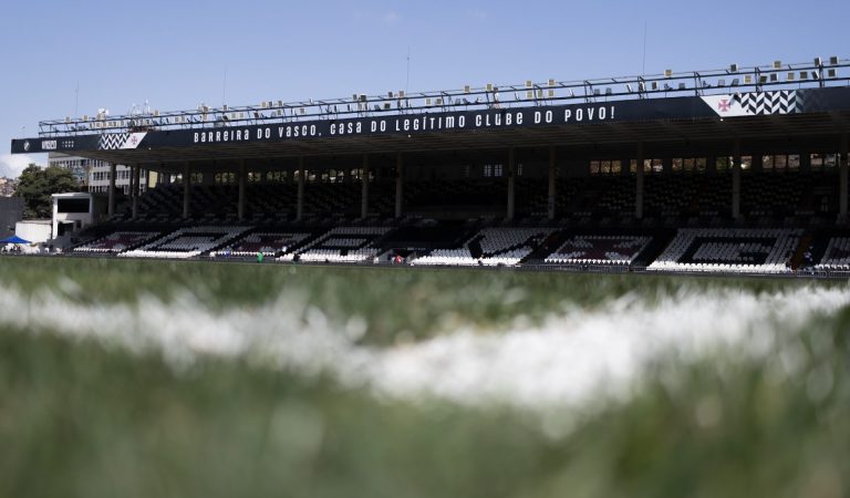Vasco e Botafogo duelam pela ida das quartas de final da Copa do Brasil
