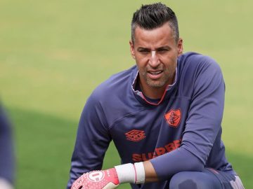 Goleiro Fábio