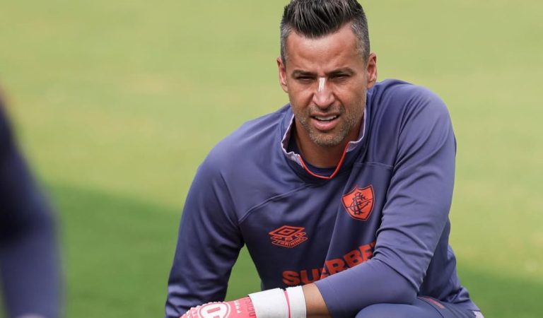 Contra o Fortaleza, Fábio se tornará o jogador com mais partidas no futebol mundial