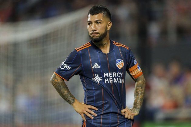 Luciano Acosta atuando pelo Cincinnati.