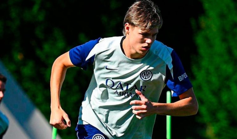 Tomás Palacios, da Inter de Milão, é o novo reforço do Santos Tomás Palacios, da Inter de Milão, é o novo reforço do Santos