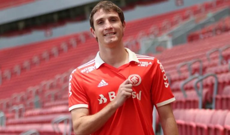 Mário Fernandes anuncia aposentadoria dos gramados
