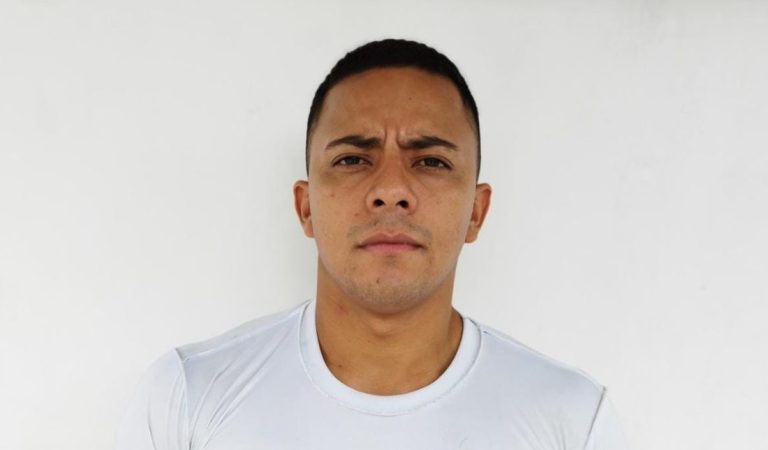 Árbitro é acusado de agredir ex-namorada, zagueira do Manaus