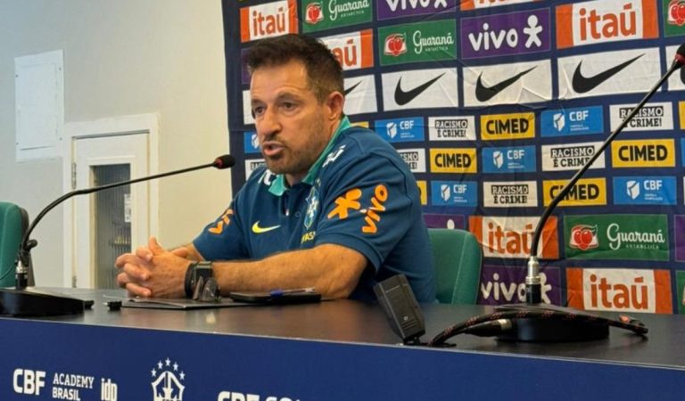 Seleção brasileira sub-20 se apresenta na Granja Comary em preparação para o Mundial