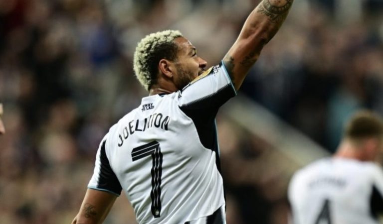 Joelinton brilha e Newcastle se classifica para as oitavas da Copa da Liga Inglesa Joelinton brilha e Newcastle se classifica para as oitavas da Copa da Liga Inglesa